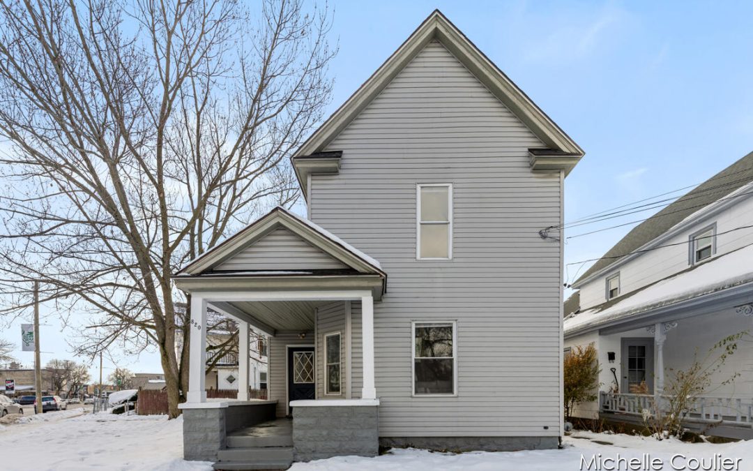 Sold | 820 5th Street NW, Grand Rapids, MI 49504-5135